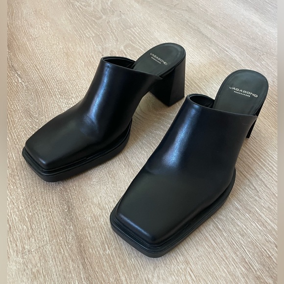 VAGABOND Black Leather Edwina Heeled Mules - Picture 2 of 5